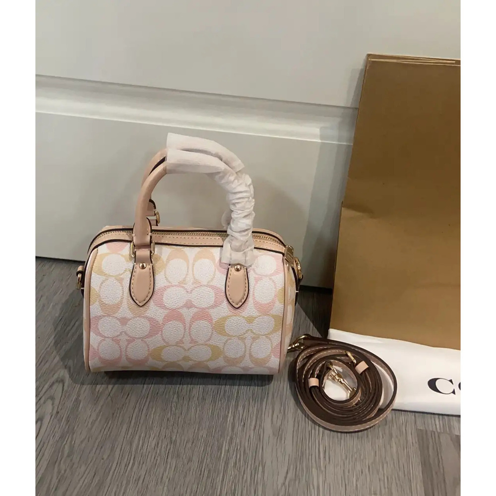 Coach handbag - Picture 4 of 7